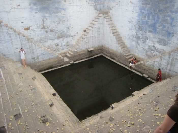 Well of Sheshna, in Benares