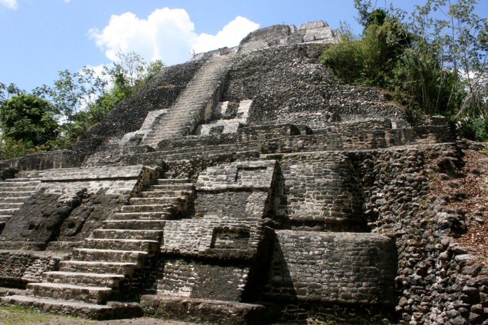 Đền Cao tại Lamanai, Belize. (Ảnh: wikipedia)