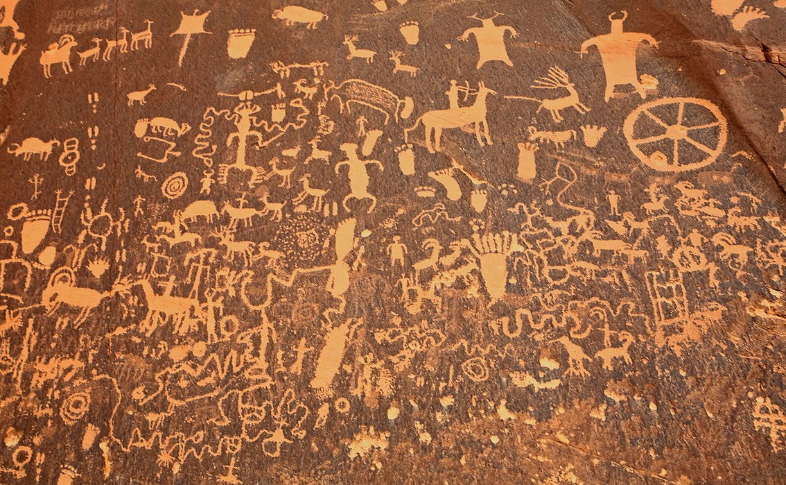 Newspaper Rock Art Ancient Indian Petroglyphs Tell 2,000YearOld