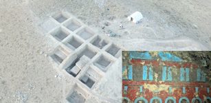 Primeiro olhar para misteriosos afrescos subterrâneos de 2.700 anos escondidos dentro de uma estrutura Urartu