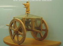 Exhibit in the Science Museum in London, England. This conjectural model chariot incorporates a differential gear.