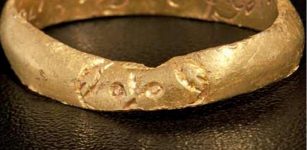 Mourning ring, Wales