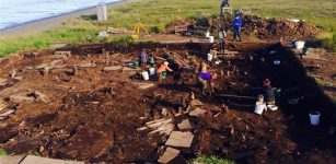 1,000-Year-Old Tomb Of Famous Viking Warrior, Ulv Galiciefarer May