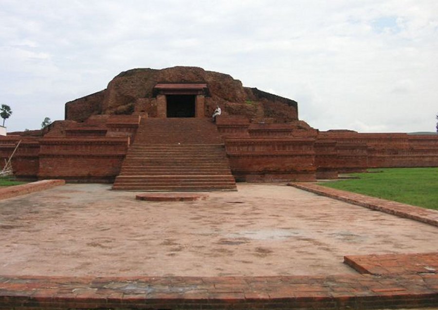 Ruins of Vikramashila Mahavihara. Photo: wikipedia