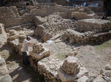 A general view of a digging site of the remains of a citadel used by the Greeks more then 2,000 years ago to control the Al Aqsa mosque, also known as the Temple Mount at the City of David near Jerusalem Old City on November 3, 2015. Photo Credit: Israel Antiquities Authority