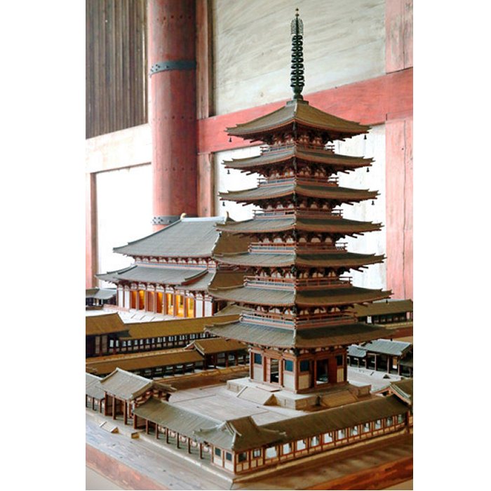 A miniature of Toto is on display in the Great Buddha Hall of Todaiji temple in Nara. (Gen Hashimoto)