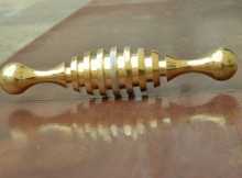 Ancient 8.5 kilo gold tool discovered in Jerusalem cemetery ‏. (photo credit:Israel Antiquities Authority)