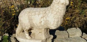 The marble statue discovered in Caesarea Copyright: Vered Sarig, The Caesarea Development Corporation