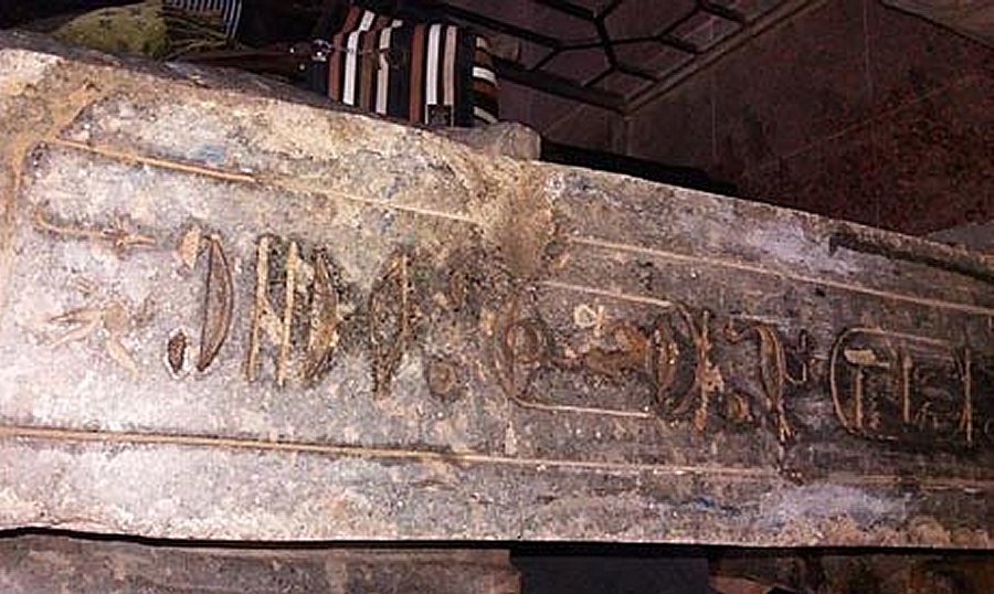 Engravings on the backside of the statue. Credits: Ministry of Antiquities 