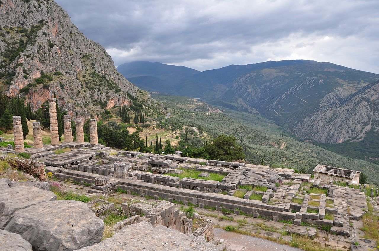 Oracle, Delphi, Pythia, Prophecy, Greek Mythology, History, & Facts