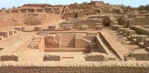 Indus Valley City. Mohenjo Daro