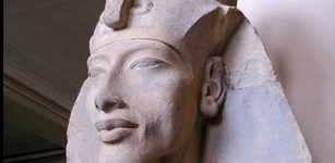 Statue of Akhenaten from the Aten temple at Karnak