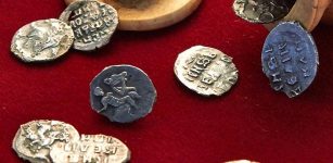 SIlver coins date back to Ivan the Terrible's times. Image credit: TASS