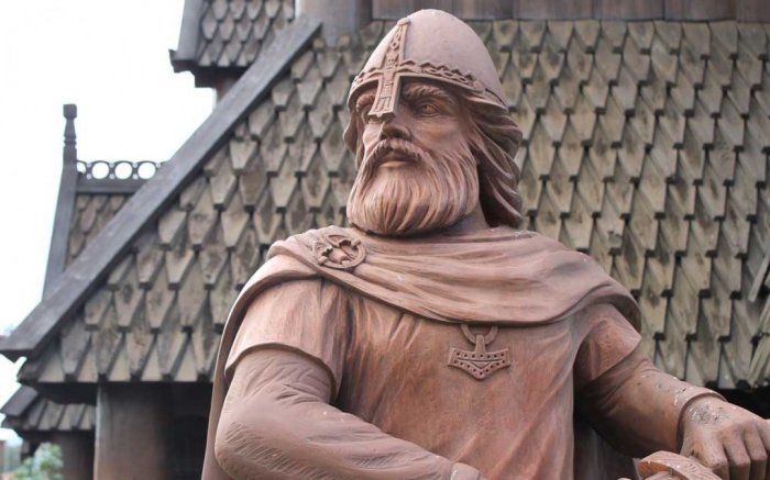 Ivar the Boneless son of - The Viking Beard of Uffa Magna