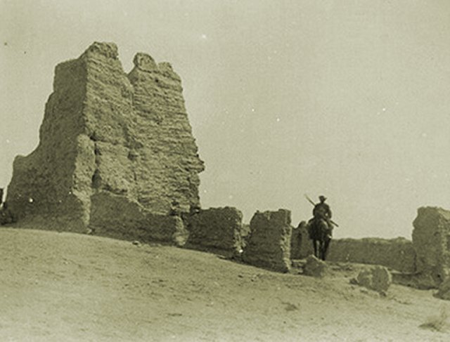 The Limes Watchtowers, Sir Marc Aurel Stein, 1914. Photo 392/28(479), © The British Library Board