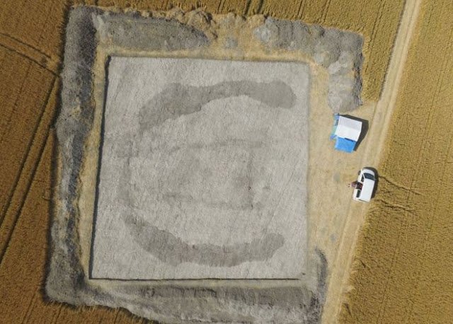 Prehistoric House of the Dead Discovered In Wiltshire – Is This The Burial Place Of Ancestors Of Stonehenge Builders?