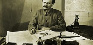 Russian revolutionary Leon Trotsky