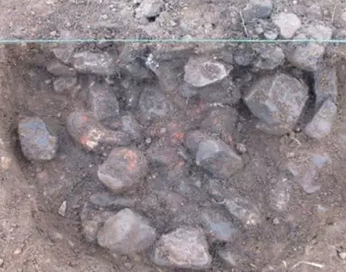 The intriguing pit of burned stones found at Little Catwick Quarry www.yorkshirepost.co.uk/