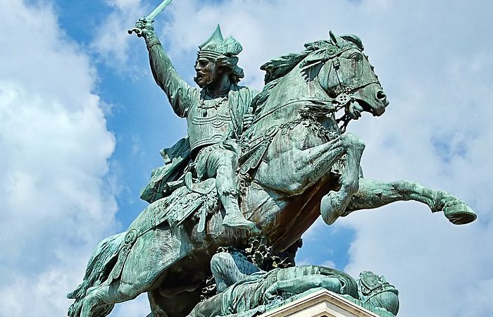 Vercingetorix - Visionary Nobleman And Mighty Warrior Who Led Army Of Gallic People Against The Roman Empire