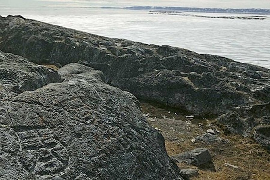 Qajartalik stone faces