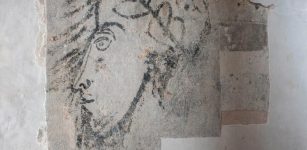 Sir Walter Raleigh 'Self-Portrait' Discovered Behind Walls In The Tower Of London