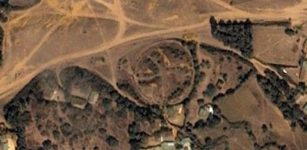 Mzora site located by Graham Salisbury on Google Earth.