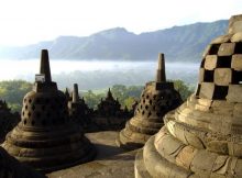 Borobudur Temple Compounds (Indonesia) © UNESCO