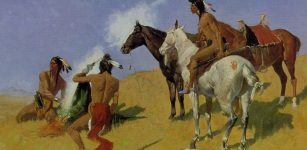 Painting by Frederic Remington showing native americans generating a smoke signal; Amon Carter Museum, Fort Worth. Image via Wikipedia