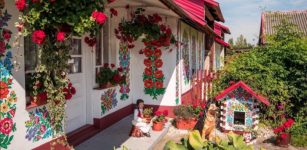 Ancient Village Of Zalipie Where Flowers Are Painted On All Houses