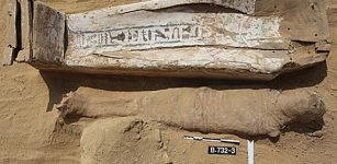 Approx. 2 thousand years old burials discovered during the last Polish excavations in Saqqara. Photo: J. Dąbrowski/PCMA