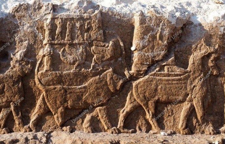 Duhok Province, Kurdistan - inscription and carvings at the ancient site