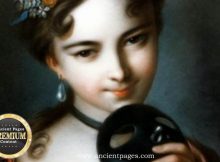 Why Was The Moretta Mask So Popular?