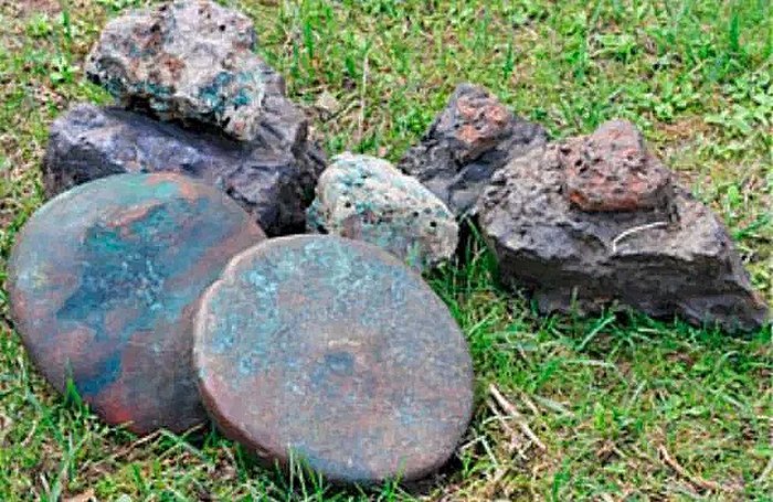 The disc-like copper ingots found in the Late Bronze Age shipwreck at Bulgaria’s Maslen Nos cape.