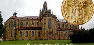 Trove of gold and silver coins discovered in West Bohemia
