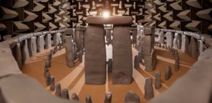 Ancient Sound Of Stones - Acoustic At Stonehenge Tested By Scientists