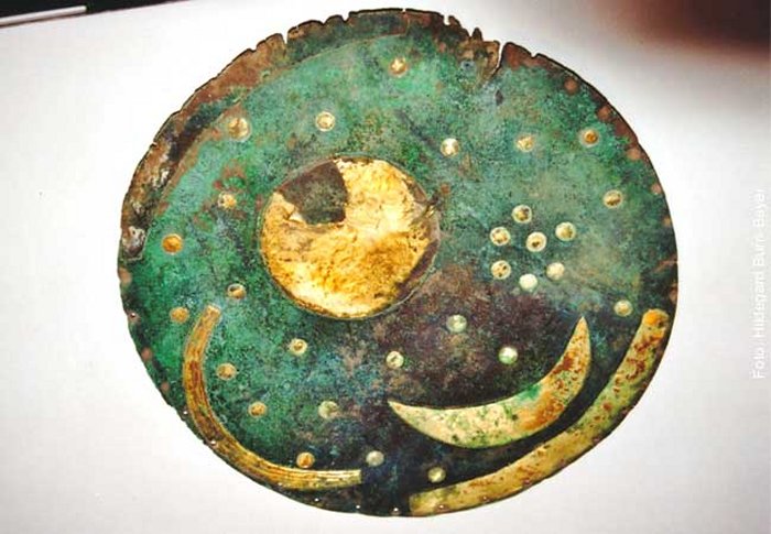 The condition of the Nebra sky disk before being transferred to the Landesmuseum Halle an der Saale. Credit: Hildegard Burri-Bayer
