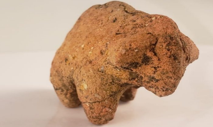 An animal-figured toy unearthed in the ancient city of Beçin in Muğla, southwestern Turkey, Oct. 12, 2020. Image credit: AA 