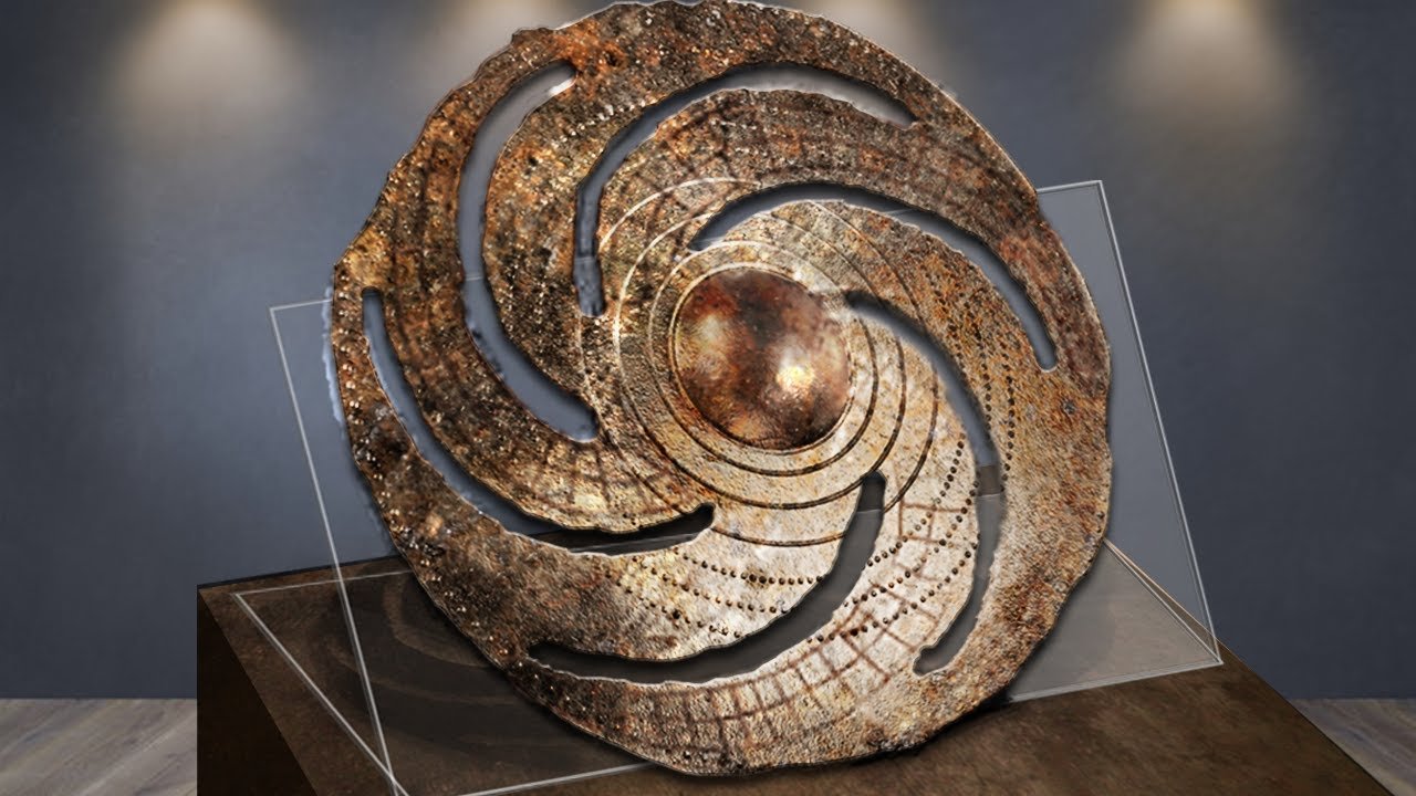 Misteriosa Discoteca Colgante de 2.000 anos - Dispositivo de alta tecnologia desconhecido, uma representação de uma galáxia espiral ou outra coisa?