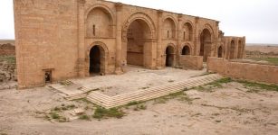 Hatra ruins.