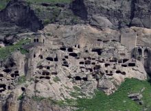 Vardzia cave monastery