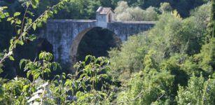 Ponte di Cecco - Legend Of A Bridge Built By An Astrologer With The Help Of The Devil