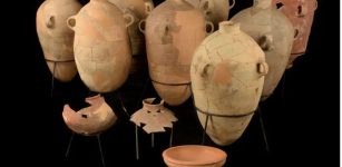 Jars With 2,600-Year-Old Vanilla Remnants Discovered In The City Of David