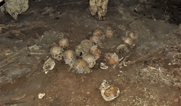 The analysis of approximately 150 skulls indicates that these correspond to individuals decapitated between 900 and 1200 AD. C. Photo: Chiapas State Attorney General's Office