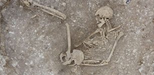Unusual Iron Age Cemetery Discovered In Dorset UK