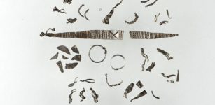 Magnificent Viking Treasure Accidently Found In Norway - Was It Hidden Or Sacrificed?