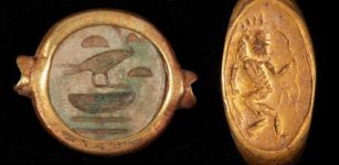 Magnificent Ancient Egyptian Gold And Soapstone Jewelry Discovered At Tell El-Amarna