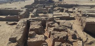 Major Discovery Of A Complete Ancient Roman City In Luxor, Egypt