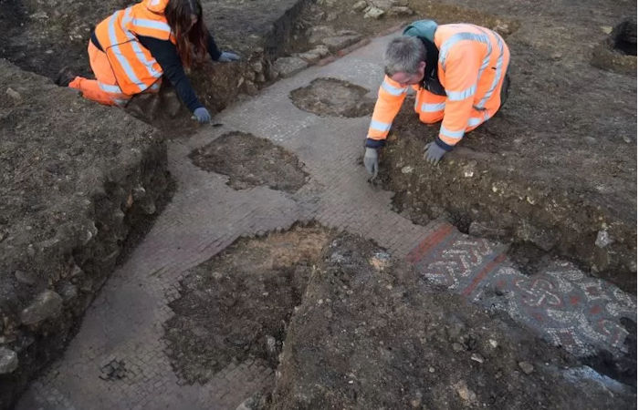 Stunning Colorful Ancient Roman Mosaic With Found Under Aldi Supermarket Site In UK