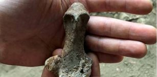 Rare 7,000-Year-Old Clay Figurine Discovered In Battifratta Cave, Lazio