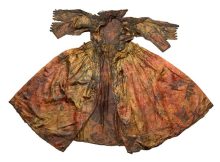 Unique 17th Century Silk Dress Found At Bottom Of The Wadden Sea Goes On Display